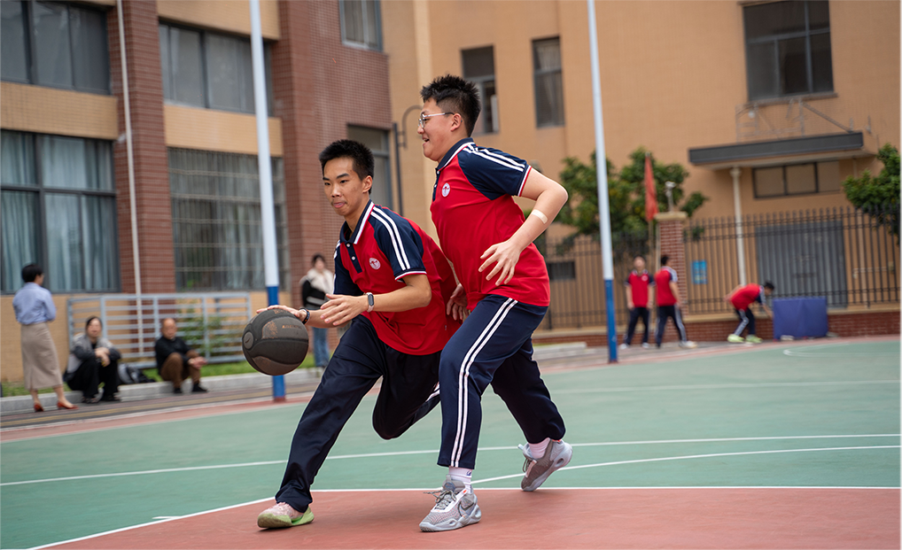 瞒不住了！“黑马”横空出世，这所高中学校实力曝光！第20张