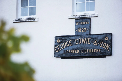 传奇鬼才设计师“王炸之作”,慕赫大师概念系列演绎“野兽之心”第6张-财经讯 传奇鬼才设计师“王炸之作”,慕赫大师概念系列演绎“野兽之心”第6张