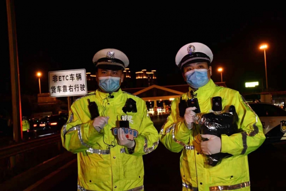 福建严查酒醉驾交通违法行为